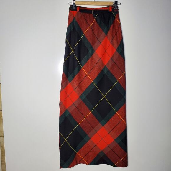 Vintage Summit Sportswear Red Plaid Skirt USA Union Made Size 8 - Picture 7 of 8
